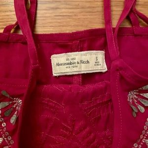 Abercrombie size small women’s cute top